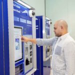 خدمات متنوعة تقدمها الأكشاك الذكية